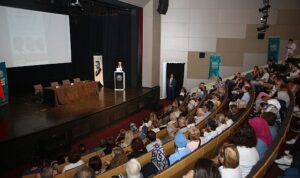 “Alzheimer hastalığı toplumsal bir sorun”