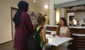 Nilüfer Belediyesi’nden 1350 öğrenciye kırtasiye desteği