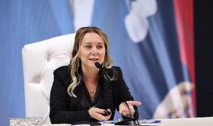 Konak’ta çevre ve görüntü kirliliğine geçit yok