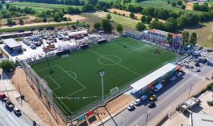 Baş döndüren açılış trafiği