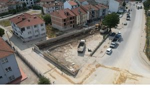 Atıl Vaziyetteki Boş Alan Otoparka Dönüşüyor