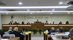 Başkan Kınay: “Herkese eşit mesafede hizmet etmeye devam edeceğiz”