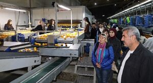 “İşinizi aşkla yapın dürüst olun başarı peşinden gelecek”