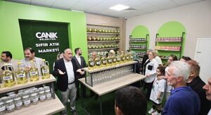 Canik’teki Bu Markette Para Geçmiyor: Aile Ekonomisine Dev Katkı