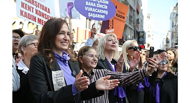 Karşıyaka’dan dayanışma çağrısı: Şiddete karşı ses çıkar!