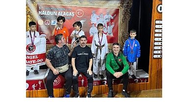 Kemer Belediyesi Karate Takımından 9 madalya