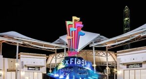 Suudi Arabistan Çölüne İki Dev Eğlence: Aquarabia ve Six Flags