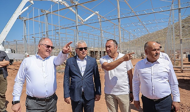 100 Kişinin istihdam edileceği cam sera projesinde sona geliniyor