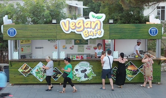 Didim’de Bir İlk, Vegan Büfe Hizmete Başladı