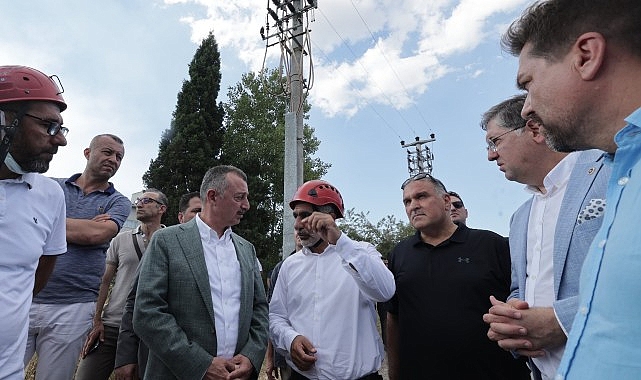 İtfaiyeden TMO’daki patlamaya 15 araç ve 37 personelle müdahale