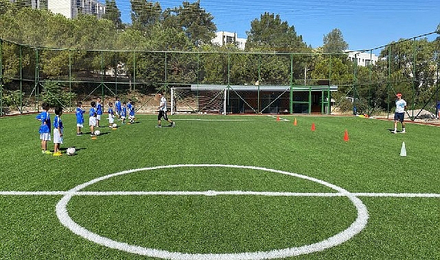 Meriç Yaşayan Parkı’nda ücretsiz spor dersleri başladı