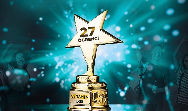 Türk Telekom LGS’ye hazırlanan öğrencilerin yanında