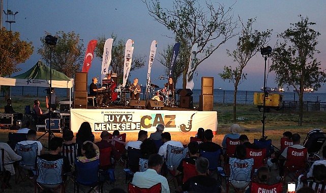 Küçükçekmece’deki Parklarda Sanat var Etkinlikleri ‘Kolektif İstanbul’ ile Final Yaptı