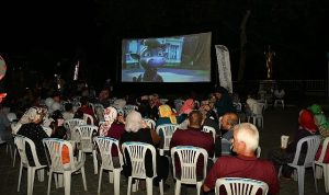 Mersin Yenişehir Belediyesinin açık hava sinema günleri başladı