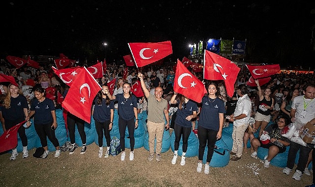 Soyer: “İyi ki sultanlarımız var”