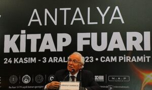 13. Antalya Kitap Fuarı’nda yerel yazarlar kitaplarını tanıtıyor