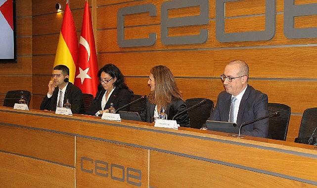 Cumhuriyetin 100. yılında BBVA, İspanya’ da yatırımcılara Türkiye tecrübelerini aktardı