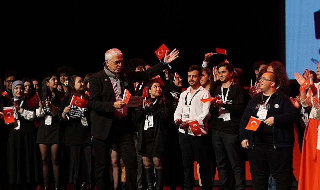 Gençlerin heyecanla beklediği mzv-mef yetgen zirvesi zorlu psm’de gerçekleşti