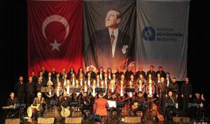 Gazipaşa Kültür Merkezi’nde muhteşem konser