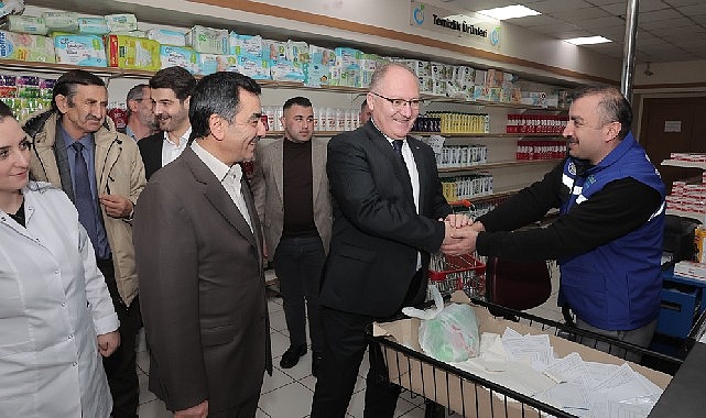 Sivas Belediyesi’nden ihtiyaç sahibi ailelere nakit yakacak desteği