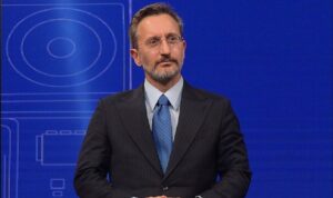 İletişim Başkanı Altun’dan Gazzeli foto muhabiri Azaiza’ya tebrik mesajı