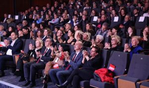 TEV Kocaeli Şubesi Türk Müziği Korosu, Cumhuriyetin 100. Yılına Özel Düzenlenen Konserde Atatürk’ün Sevdiği Şarkıları Seslendirdi!