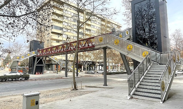 Başkan Altay: “Konya’ya Yeni Yaya Üst Geçitleri Kazandırıyoruz”