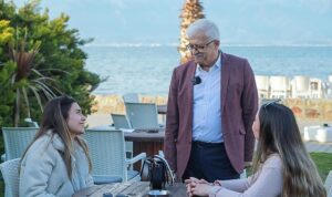 Başkan Deveciler, Esnaf ve Vatandaşlarla Buluştu