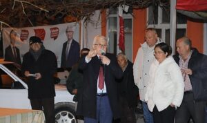 Başkan Deveciler, Kızıklı Mahallesi’ndeki Hemşehrileriyle Bir Araya Geldi