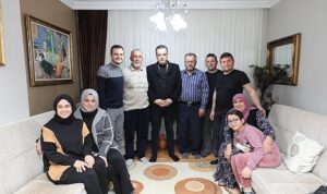 Çetinkaya ara vermiyor