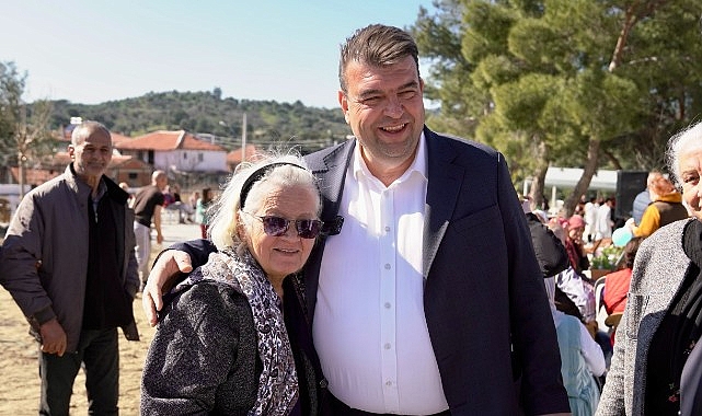 Seferihisar’da emeklilerin hesabına 2 bin TL yattı