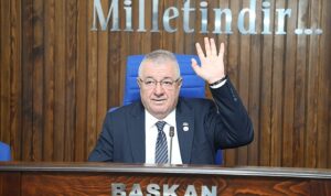 Edremit Belediyesi’nde yeni dönemin ilk meclis toplantısı