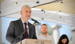 Bergama 47. Grup Psikoterapi Kongresi’ne Ev Sagipliği Yapıyor