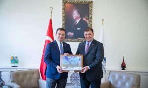 Tugay, İmamoğlu’nu makamında ağırladı