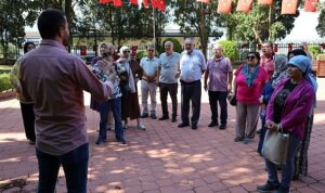 Asker arkadaşları Gez-Gör ile özlem giderdi