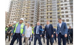 Başkan Tugay Örnekköy’deki kentsel dönüşüm projesi için sahada