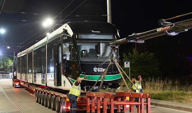 8’inci tramvay konforlu ulaşım ailesine katıldı