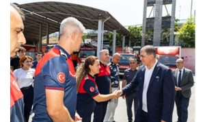 Başkan Tugay’dan ateş savaşçılarına teşekkür ziyareti