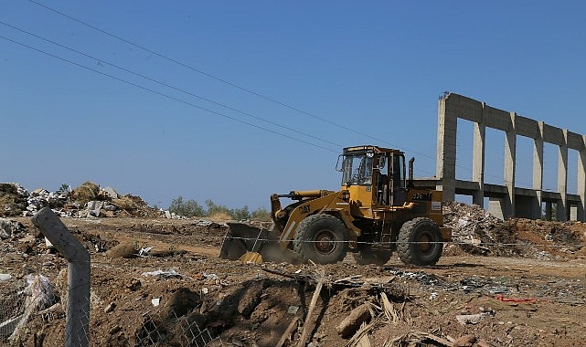 Edremit Belediyesi’nden Altınoluk’ta temizlik seferberliği