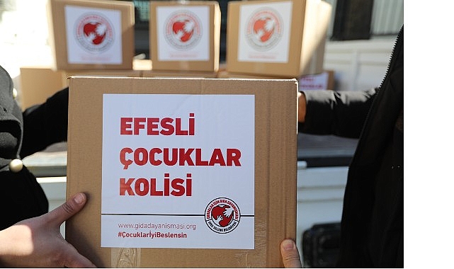 Efes Selçuk’ta Anne Adaylarına ve Bebeklerine Gıda Dayanışması Desteği