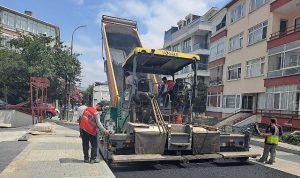 Maltepe’de asfalt çalışmaları sürüyor