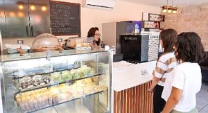 Buca Belediyesi’nden daralan cüzdanlara dost mekân