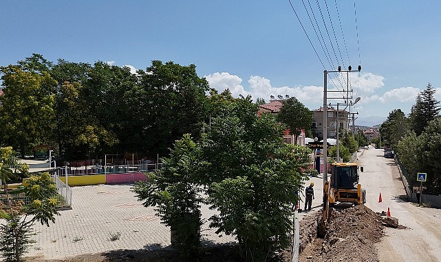 Elmalı Gündoğan Mahallesi’nde 2 kilometrelik yeni içme suyu hattı