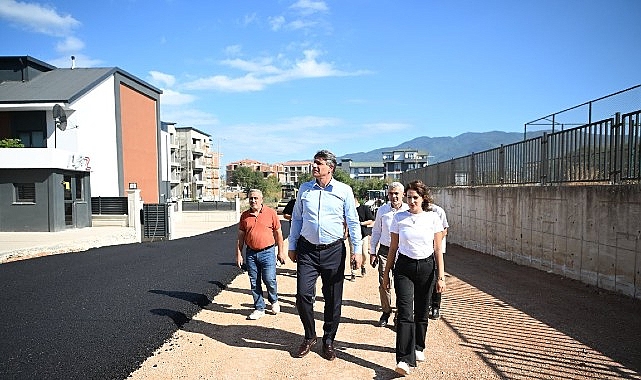 Kartepe’de Asfalt Atağı Devam Ediyor