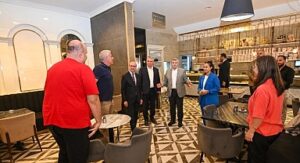 Başkan Pekyatırmacı ve Milletvekili Akyürek Selçuklu’da Esnaf ve Saha Gezisi Gerçekleştirdi