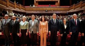 Çeşme Belediye Başkanı Lâl Denizli, İzmir Büyükşehir Belediyesi Kurumsal Sürdürülebilirlik Raporu Lansmanında konuştu