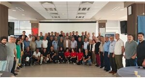 Kocaeli’de muhtarlara üç boyutlu eğitim