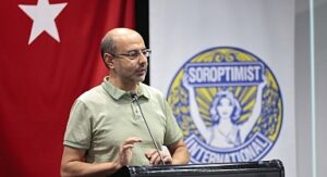 Konak’ın kadın muhtarları Yeşil Lider oldu