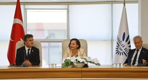 TEMAD’dan Başkan Helil Kınay’a Onursal Üyelik Beratı