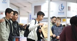 4. Bağcılar Kitap Fuarı, kendi rekorunu tazeledi